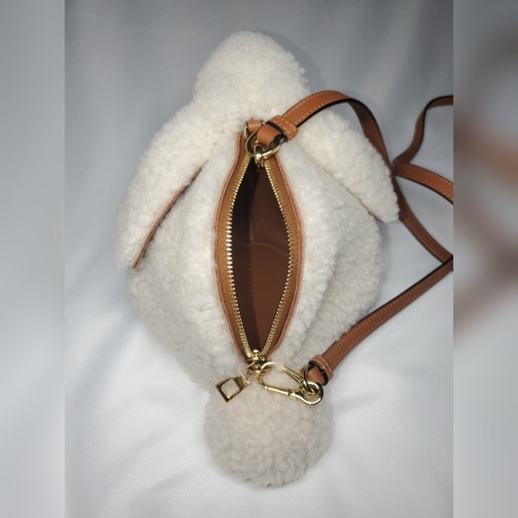 COPY - Luxury Loewe Bunny Mini Bag - Picture 4 of 7
